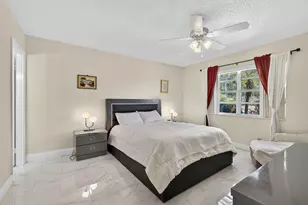 224 Lake Constance Dr, West Palm Beach, FL 33411 - Photo 11