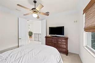 2637 NE 28th Ct, Lighthouse Point, FL 33064 - Photo 17
