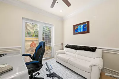 2637 NE 28th Court, Lighthouse Point, FL 33064 - Photo 21