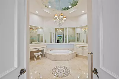 2637 NE 28th Court, Lighthouse Point, FL 33064 - Photo 9