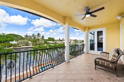 2637 NE 28th Court, Lighthouse Point, FL 33064 - Photo 13