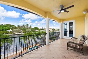 2637 NE 28th Ct, Lighthouse Point, FL 33064 - Photo 13