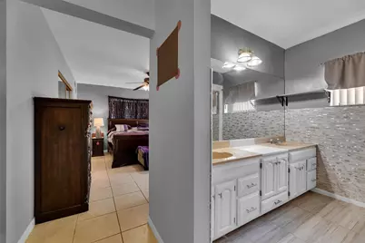 9802 NW 75th Court, Tamarac, FL 33321 - Photo 13