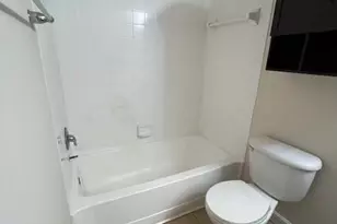 7630 Westwood Dr, Tamarac, FL 33321 - Photo 13