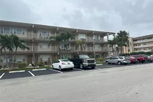 3200 NE 7th Ct, Pompano Beach, FL 33062 - Photo 1