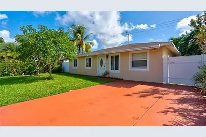 520 SW 81st Terrace, North Lauderdale, FL 33068 - Photo 1