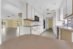 21180 Juego Cir, Boca Raton, FL 33433 - Photo 11