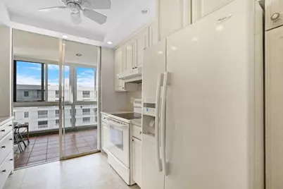 3100 NE 49th Street #PH05, Fort Lauderdale, FL 33308 - Photo 5