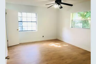 575 NW 41st Street, Fort Lauderdale, FL 33309 - Photo 9