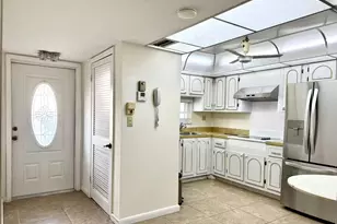 361 S Hollybrook Dr, Pembroke Pines, FL 33025 - Photo 7