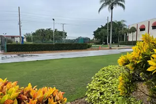 361 S Hollybrook Dr, Pembroke Pines, FL 33025 - Photo 63