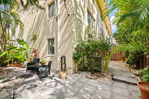 3225 NE 13th St, Pompano Beach, FL 33062 - Photo 25