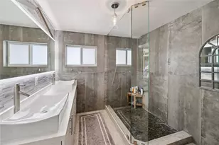 2761 NE 57th Ct, Fort Lauderdale, FL 33308 - Photo 25