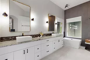 9485 E Maiden Ct, Vero Beach, FL 32963 - Photo 15