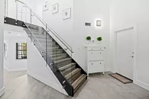 8340 NW 167th Terrace, Miami Lakes, FL 33016 - Photo 11