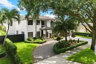 8340 NW 167th Terrace, Hialeah, FL 33016 - Photo 1