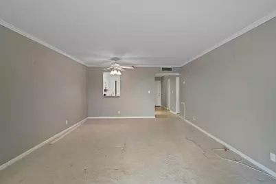 4550 NW 18th Avenue #301, Deerfield Beach, FL 33064 - Photo 7