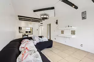 7897 Golf Cir Dr, Margate, FL 33063 - Photo 11