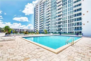 531 N Ocean Blvd, Pompano Beach, FL 33062 - Photo 27