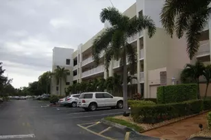 2541 N Nob Hill Rd, Sunrise, FL 33322 - Photo 17