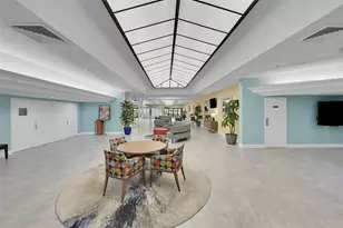 2541 N Nob Hill Rd, Sunrise, FL 33322 - Photo 23