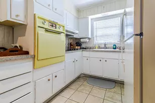 1300 SE 7th Ct, Deerfield Beach, FL 33441 - Photo 7