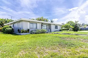 1300 SE 7th Ct, Deerfield Beach, FL 33441 - Photo 27