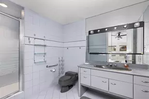 11 Bay Colony Ln, Fort Lauderdale, FL 33308 - Photo 43