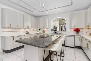 11 Bay Colony Ln, Fort Lauderdale, FL 33308 - Photo 19