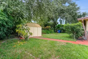 2140 N 57th Ave, Hollywood, FL 33021 - Photo 21