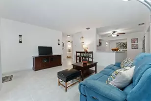 2140 N 57th Ave, Hollywood, FL 33021 - Photo 5