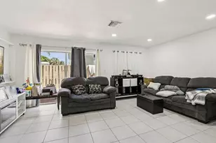 5843 Woodlands Blvd, Tamarac, FL 33319 - Photo 5