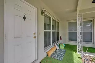 2031 NE 56th St, Fort Lauderdale, FL 33308 - Photo 13