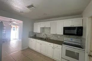 1735 SW 44th Terrace, Fort Lauderdale, FL 33317 - Photo 11