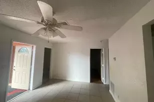 1735 SW 44th Terrace, Fort Lauderdale, FL 33317 - Photo 5