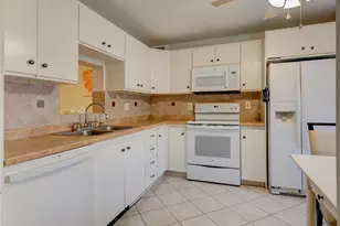 3102 Portofino Point, Coconut Creek, FL 33066 - Photo 7