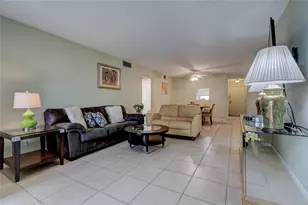 3102 Portofino Point, Coconut Creek, FL 33066 - Photo 9