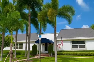 916 NE 27th Ave, Hallandale Beach, FL 33009 - Photo 15