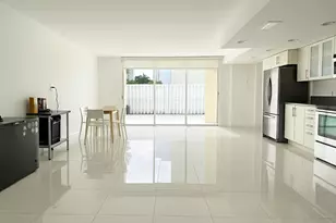 916 NE 27th Ave, Hallandale Beach, FL 33009 - Photo 3