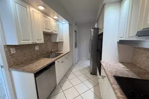 19707 Turnberry Way, Aventura, FL 33180 - Photo 7