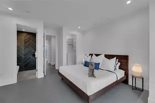 1730 SE 13th St, Fort Lauderdale, FL 33316 - Photo 57