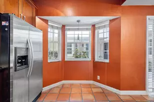 610 SE 14th Ct, Fort Lauderdale, FL 33316 - Photo 5