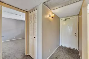 9440 Poinciana Pl, Davie, FL 33324 - Photo 21