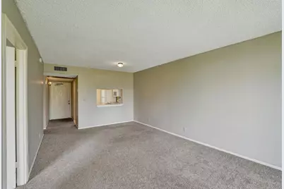 9440 Poinciana Place #109, Davie, FL 33324 - Photo 11