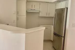 3320 Pinewalk Dr Unit, Margate, FL 33063 - Photo 3