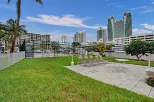 200 Leslie Dr, Hallandale Beach, FL 33009 - Photo 33