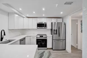 200 Leslie Dr, Hallandale Beach, FL 33009 - Photo 13