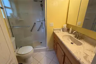 9261 Sunrise Lakes Blvd, Sunrise, FL 33322 - Photo 35