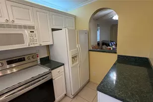 9261 Sunrise Lakes Blvd, Sunrise, FL 33322 - Photo 7