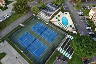 9261 Sunrise Lakes Blvd, Sunrise, FL 33322 - Photo 27